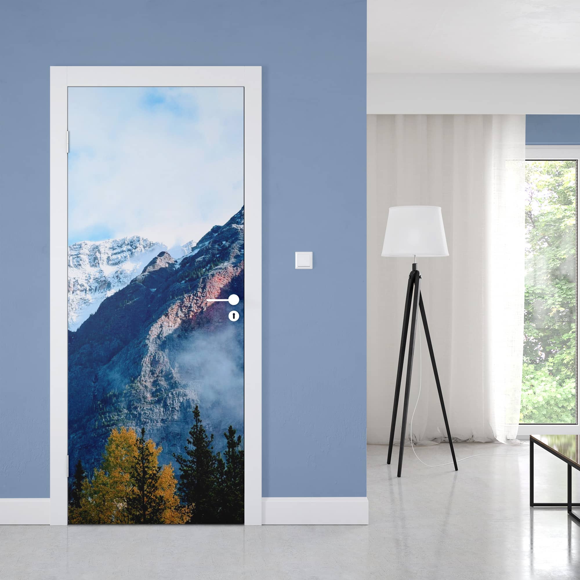 Door_Mural_Mounty_01
