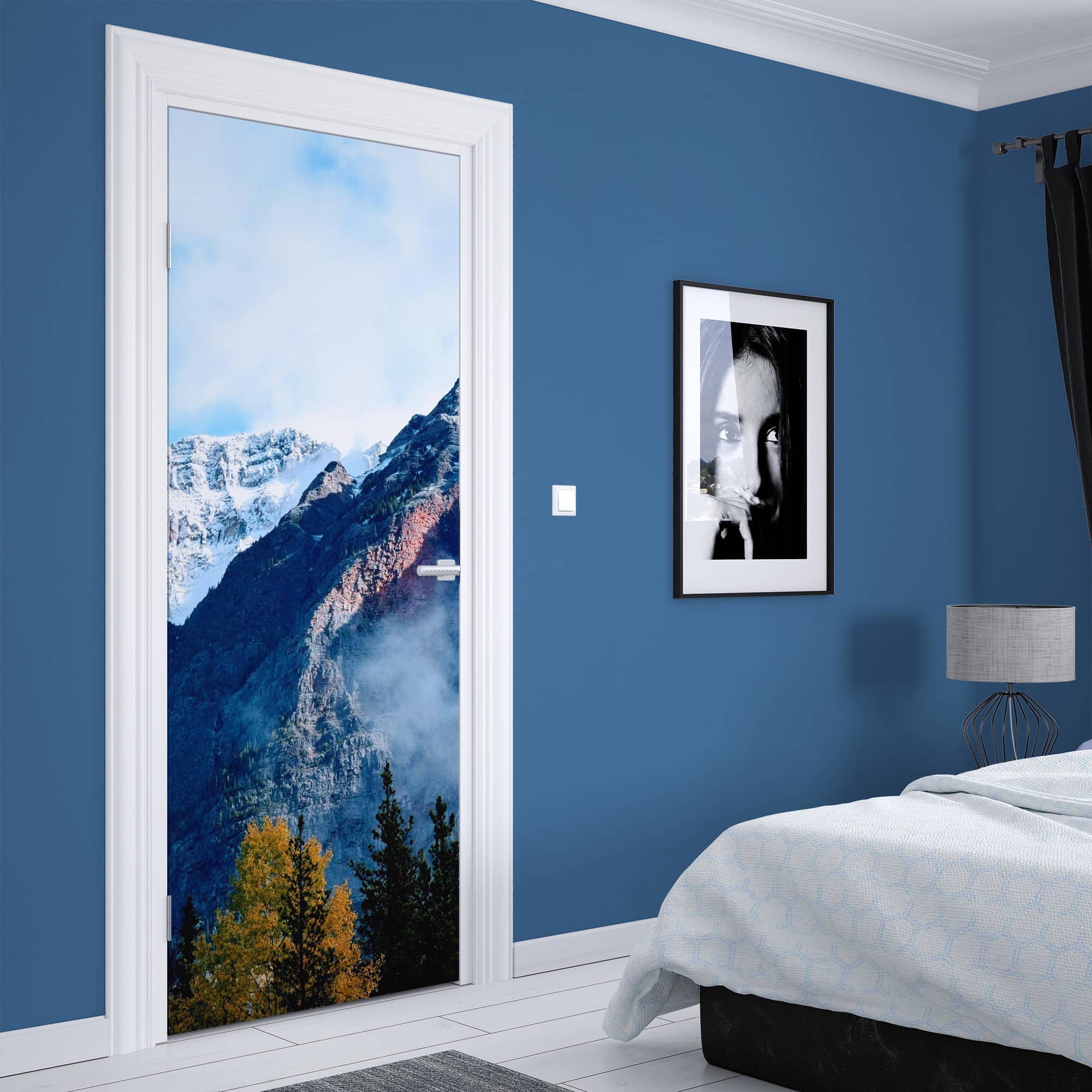 Door_Mural_Mounty_04